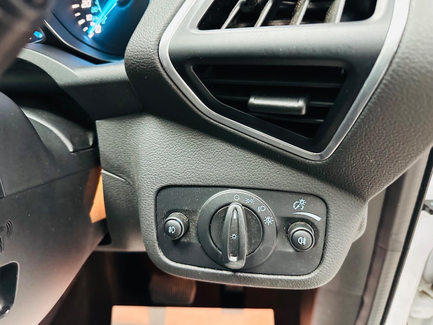 Used Ford Kuga 2013 for sale - 76388199: Photo 12