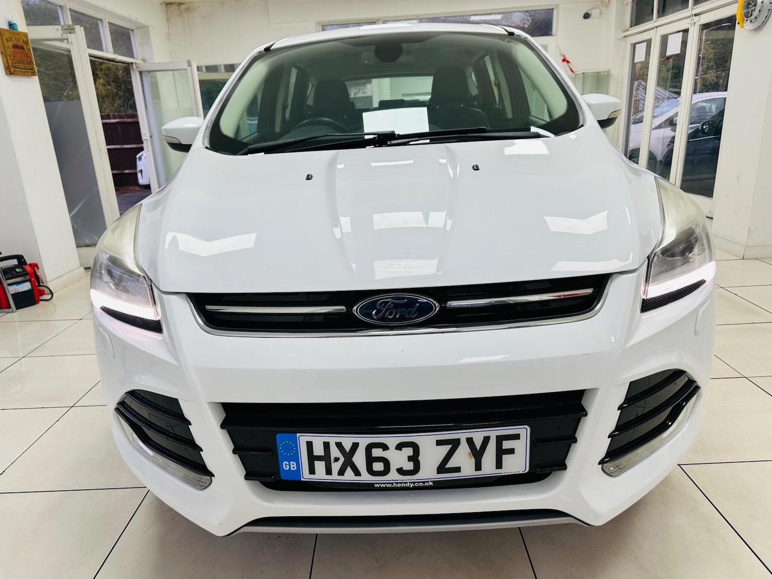 Used Ford Kuga 2013 for sale - 76388199: Photo 2