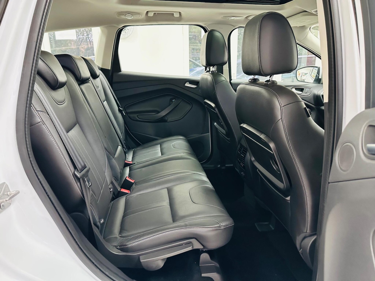 Used Ford Kuga 2013 for sale - 76388199: Photo 32