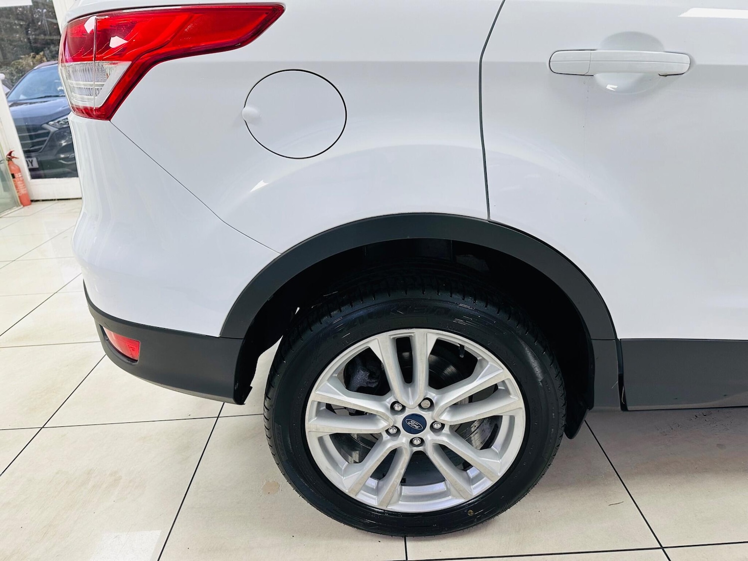 Used Ford Kuga 2013 for sale - 76388199: Photo 33