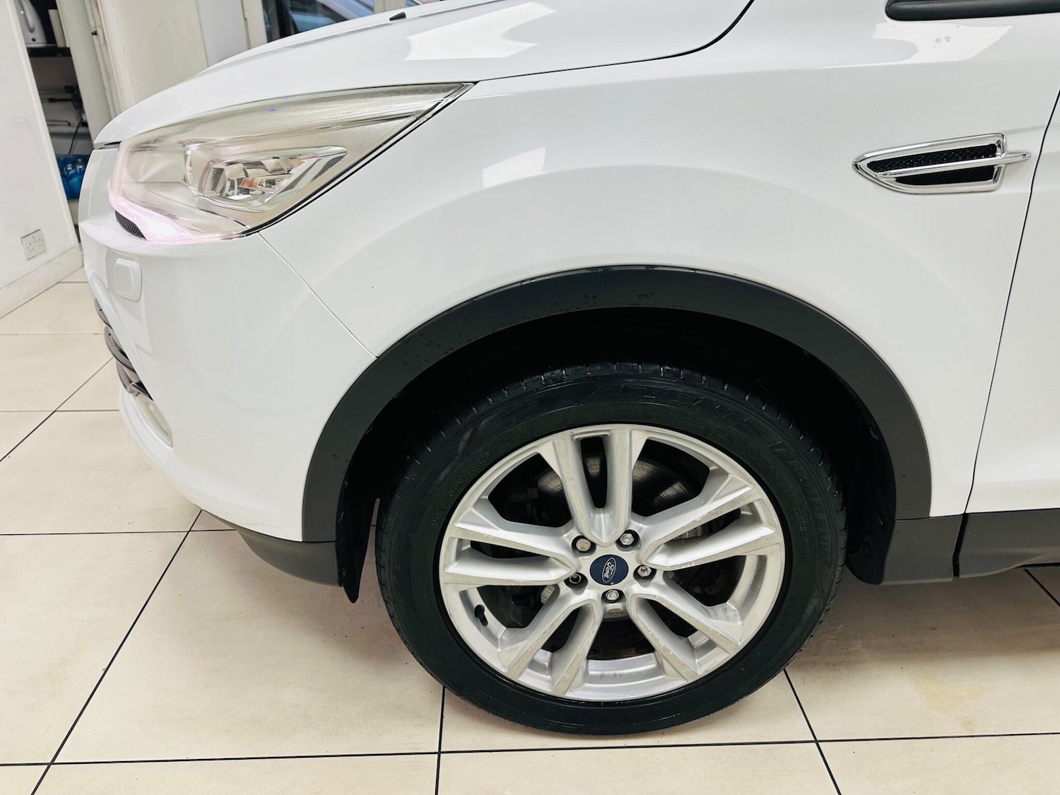 Used Ford Kuga 2013 for sale - 76388199: Photo 38