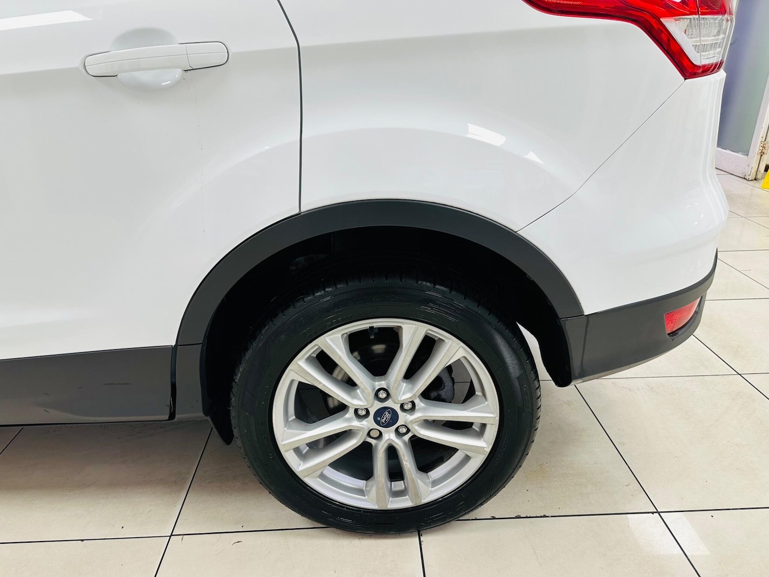 Used Ford Kuga 2013 for sale - 76388199: Photo 39