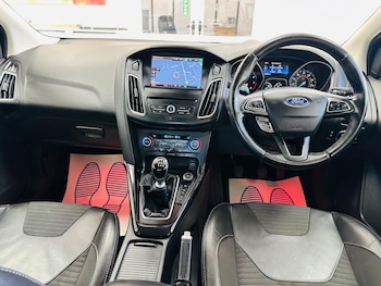 Used Ford Focus 2015 for sale - 79336839: Photo