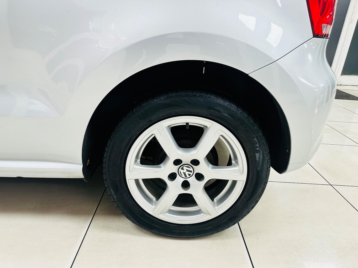 Used Volkswagen Polo 2010 for sale - 76632816: Photo 11