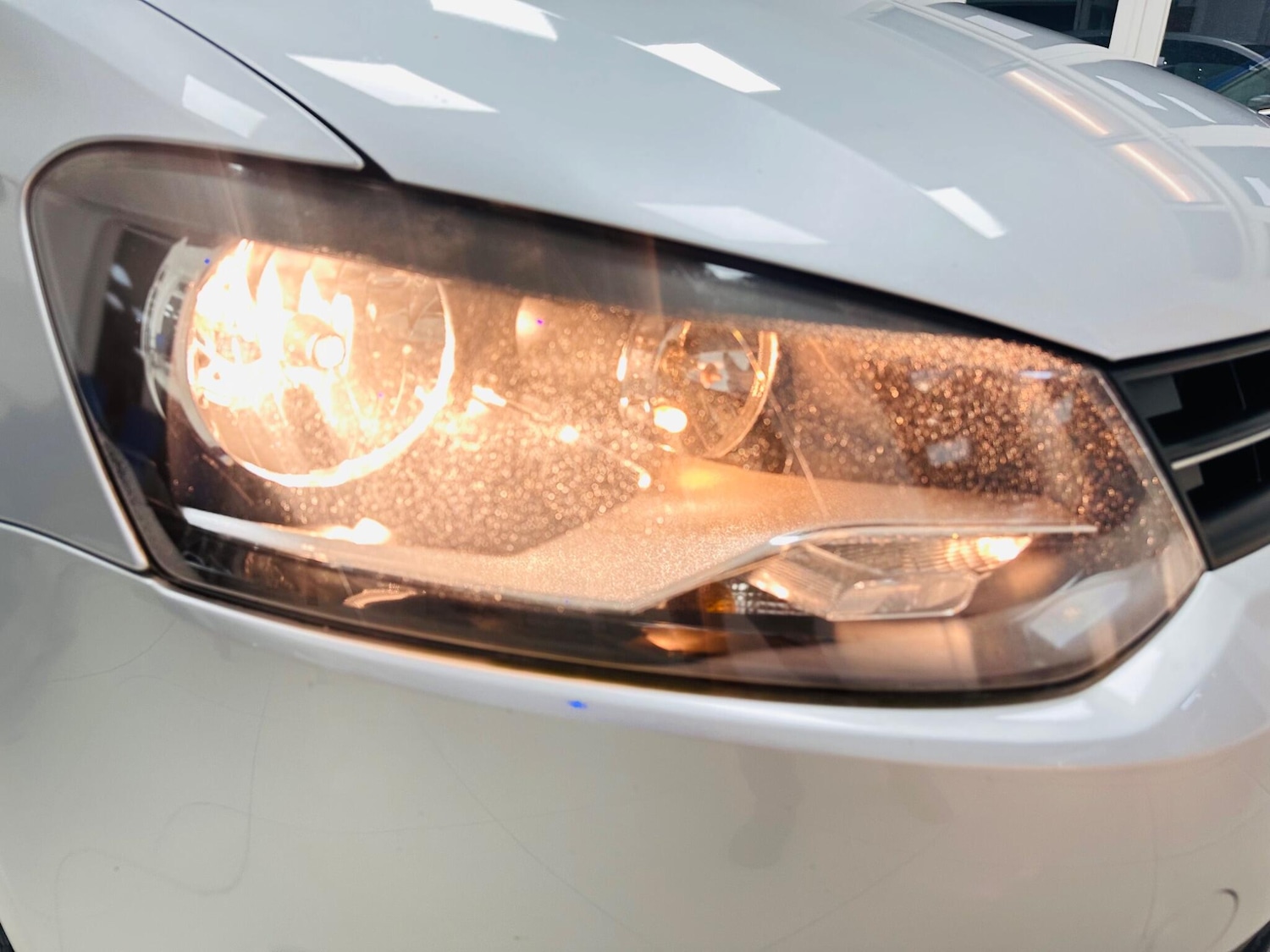 Used Volkswagen Polo 2010 for sale - 76632816: Photo 28