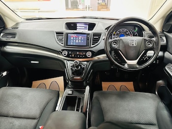 Used Honda CR-V 2017 for sale - 76996178: Photo