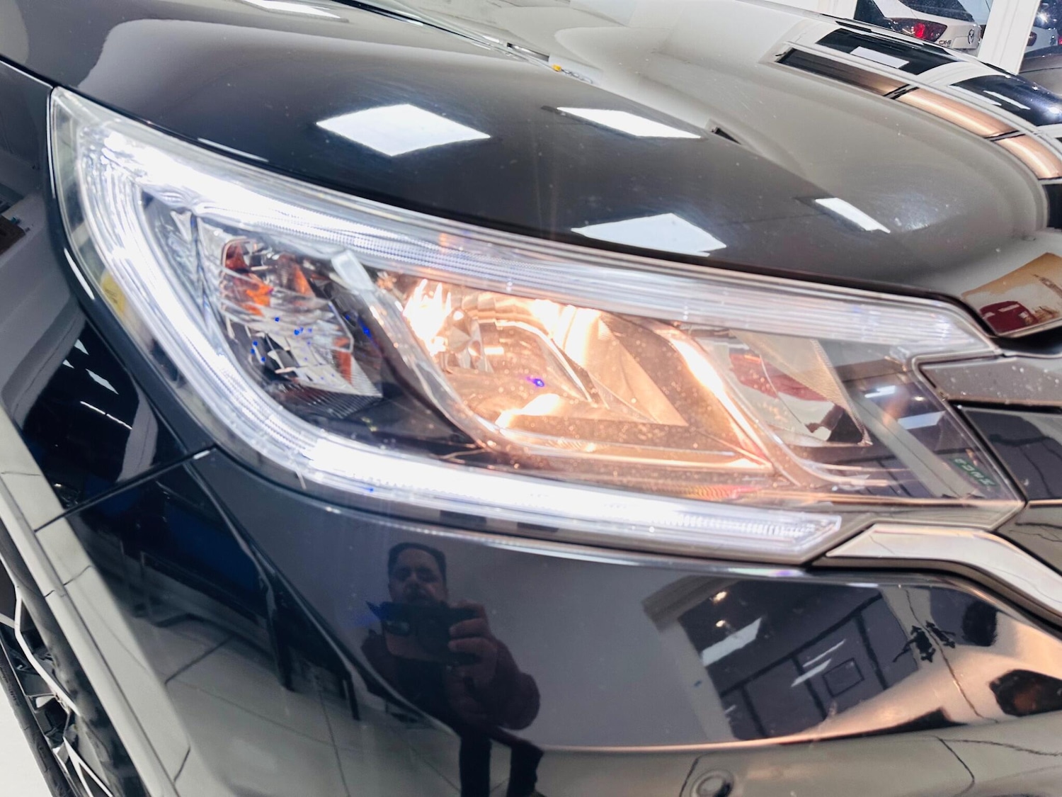 Used Honda CR-V 2017 for sale - 76996178: Photo 40