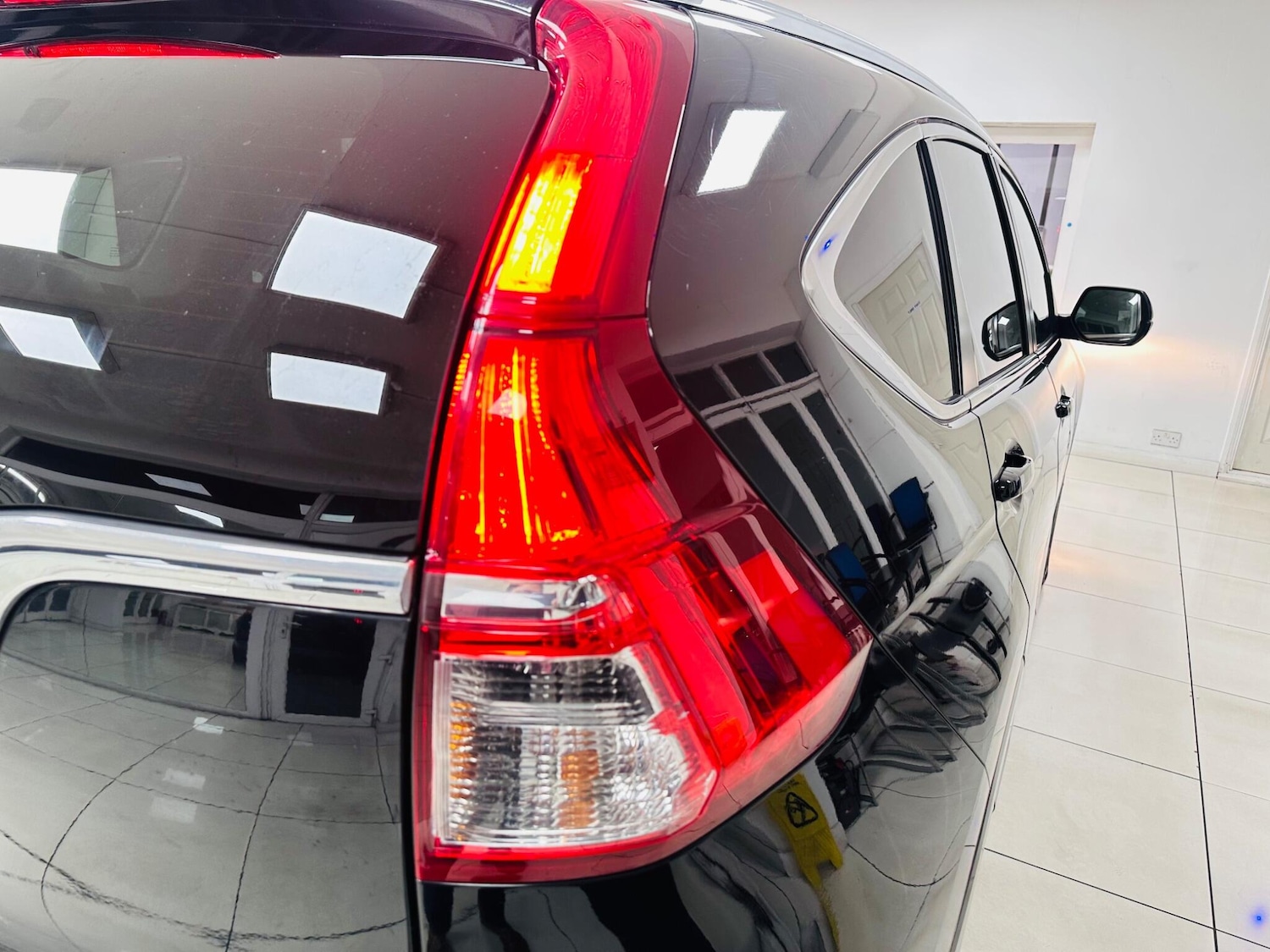 Used Honda CR-V 2017 for sale - 76996178: Photo 45