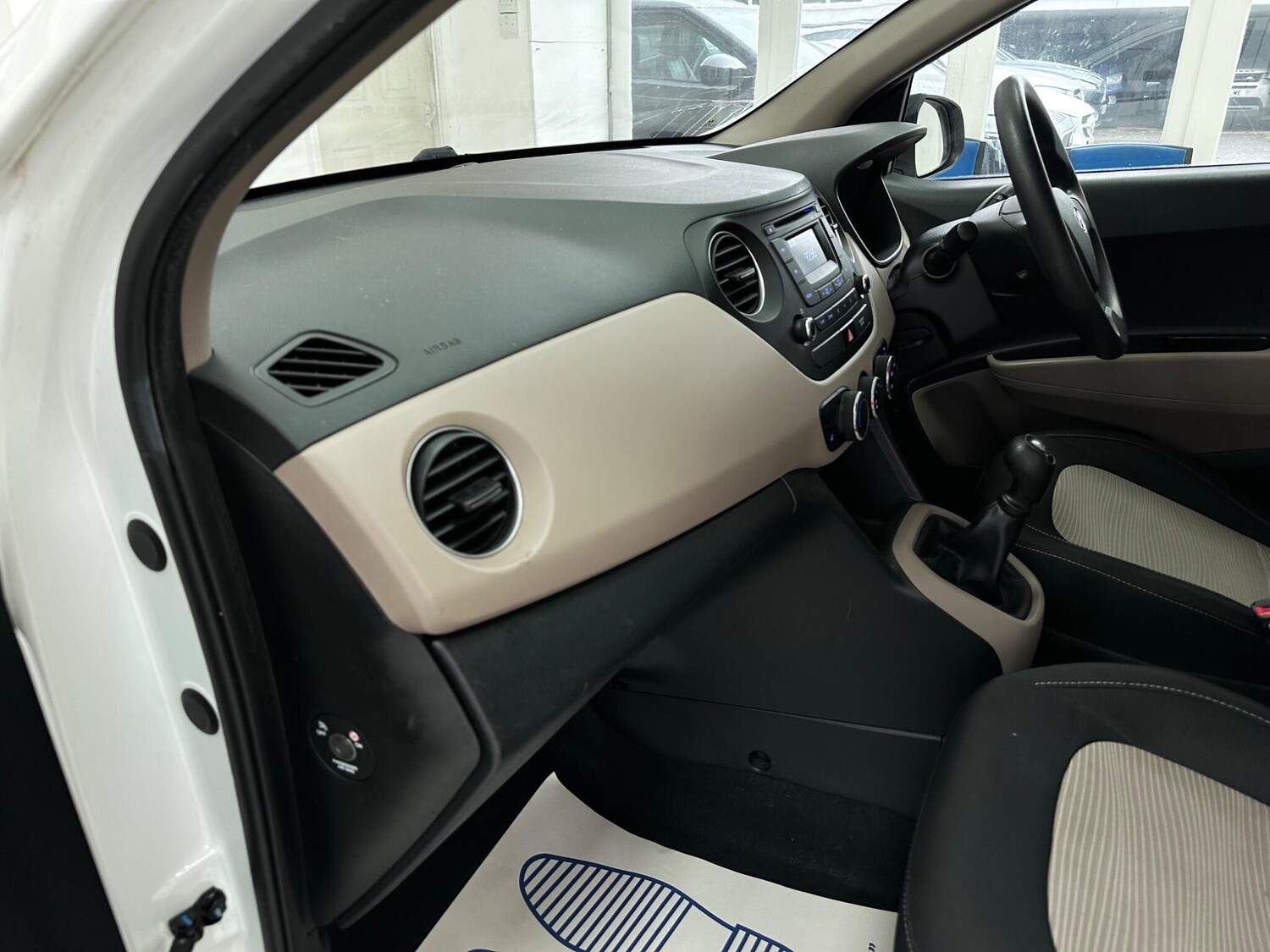 Used Hyundai i10 for sale - 77484306: Photo 18