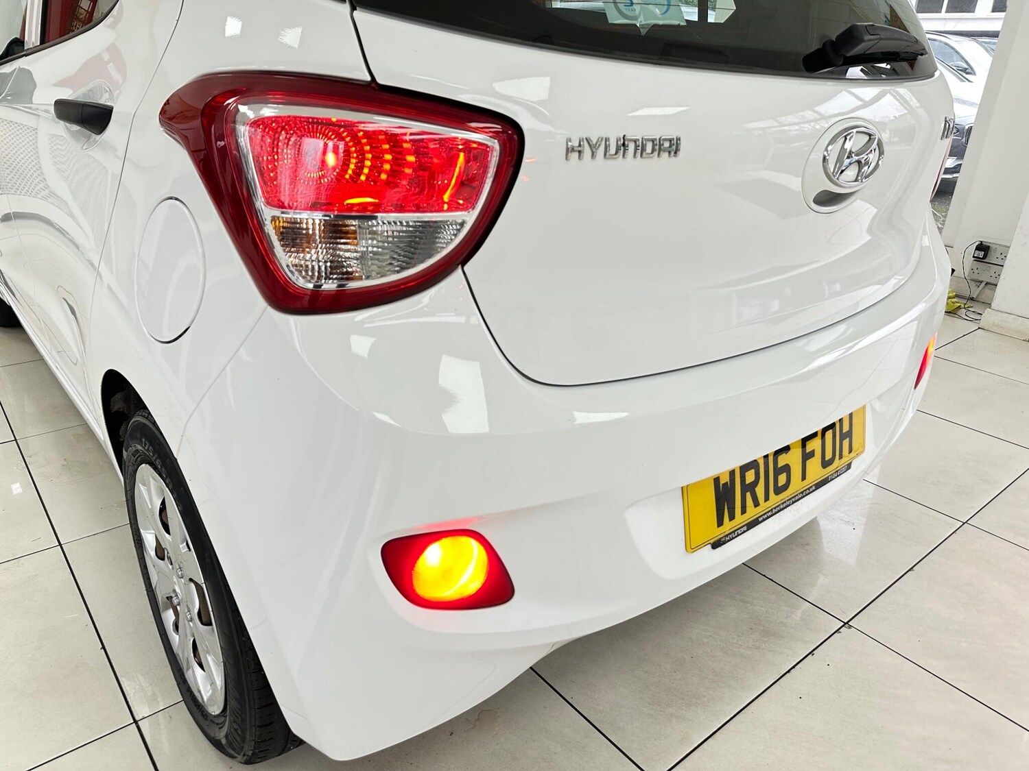 Used Hyundai i10 for sale - 77484306: Photo 31
