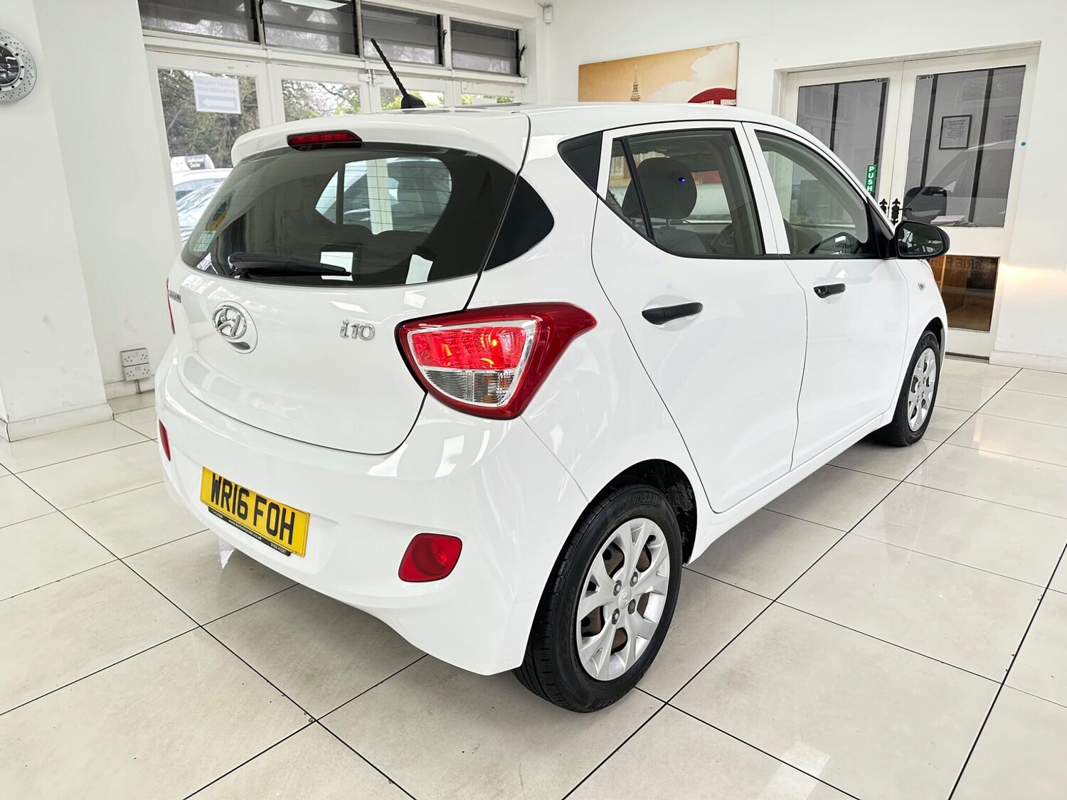 Used Hyundai i10 for sale - 77484306: Photo 37