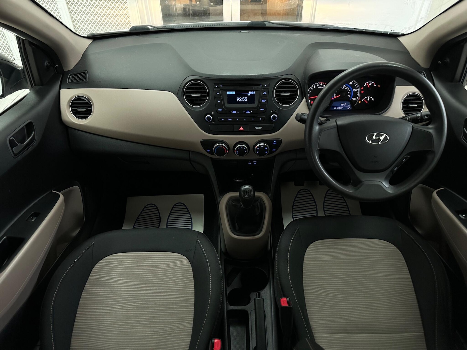 Used Hyundai i10 for sale - 77484306: Photo 8