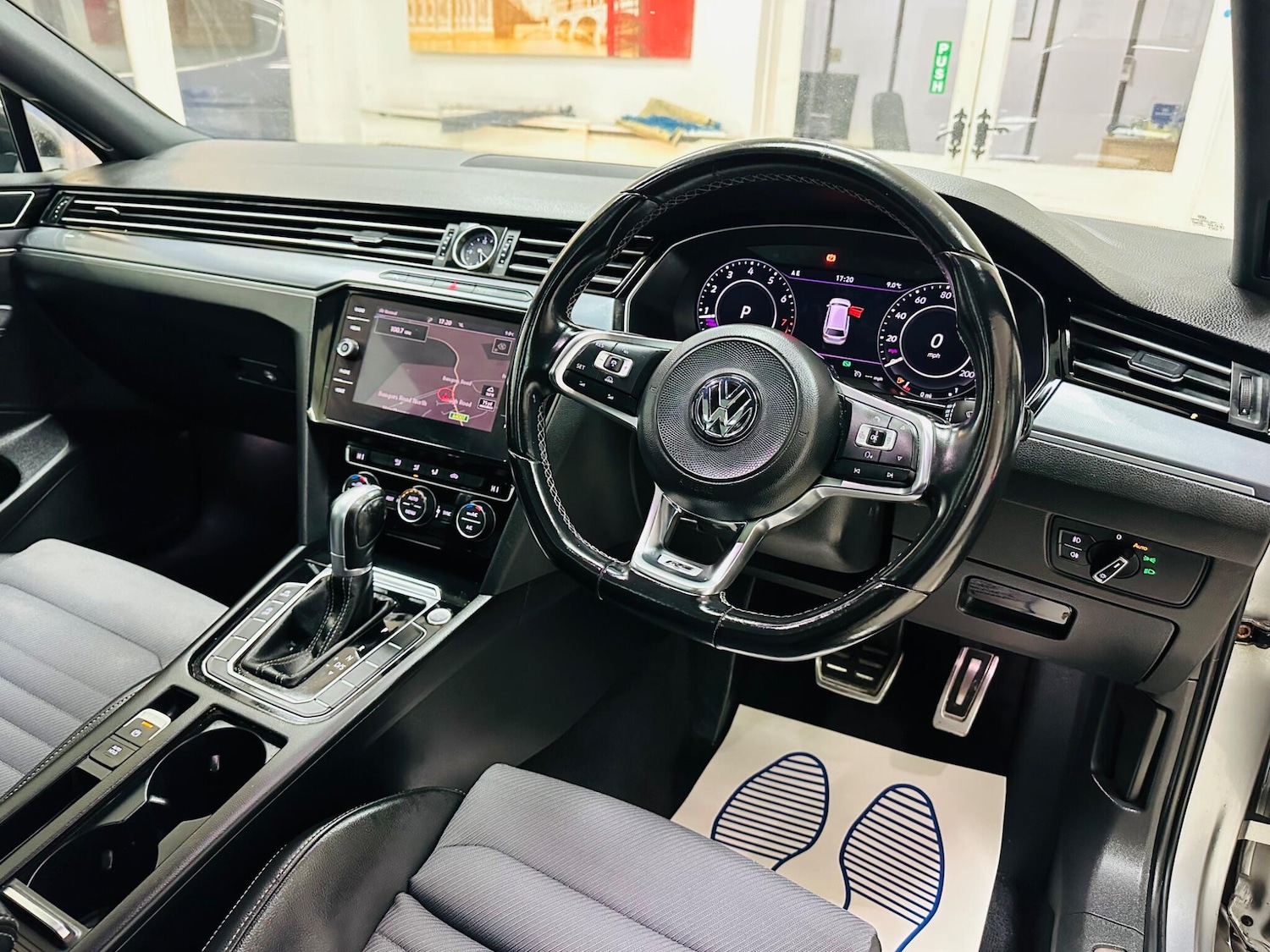 Used Volkswagen Passat 2017 for sale - 76742497: Photo 15