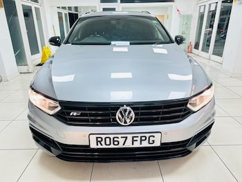 Used Volkswagen Passat 2017 for sale - 76742497: Photo