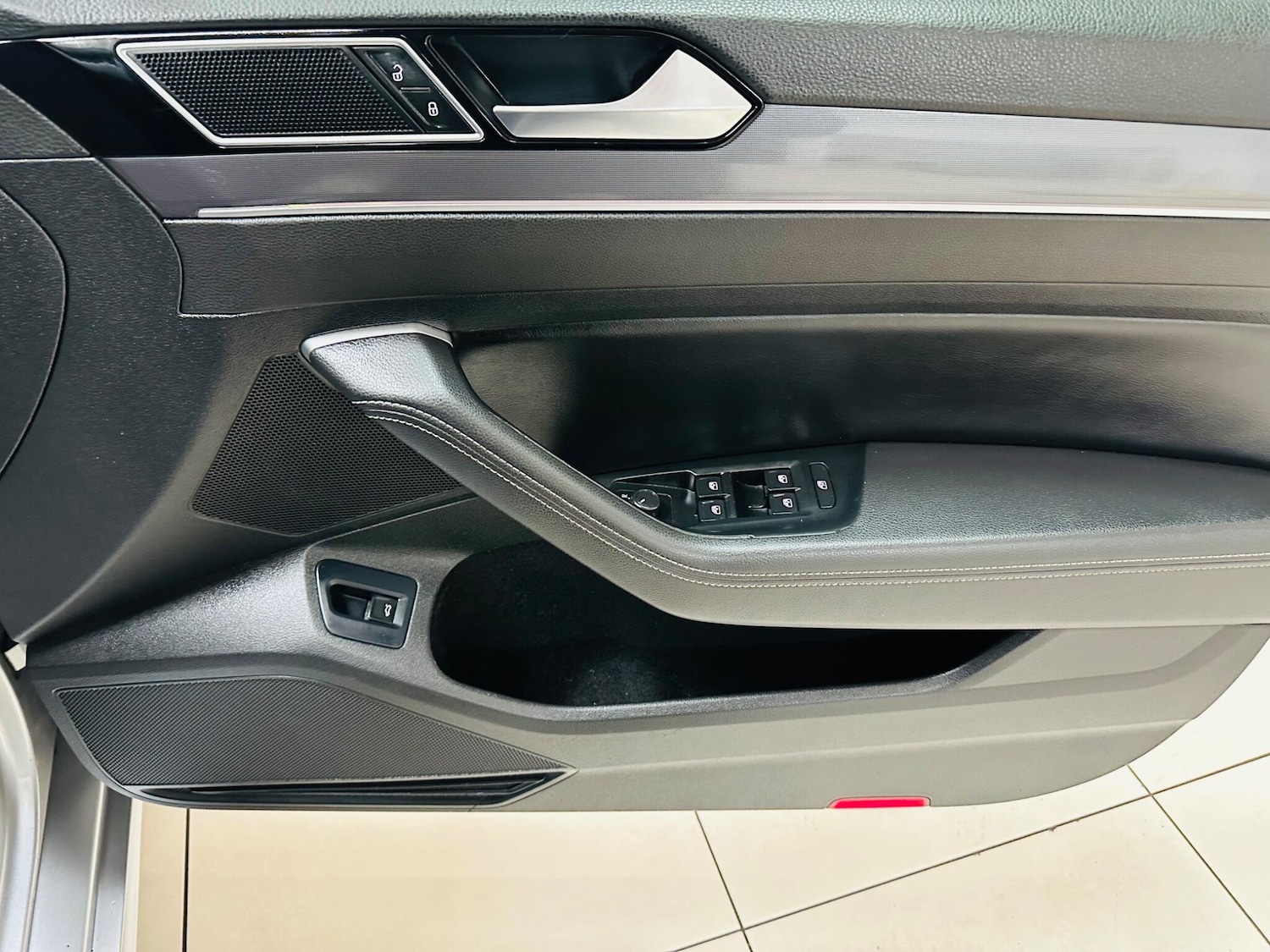 Used Volkswagen Passat 2017 for sale - 76742497: Photo 39