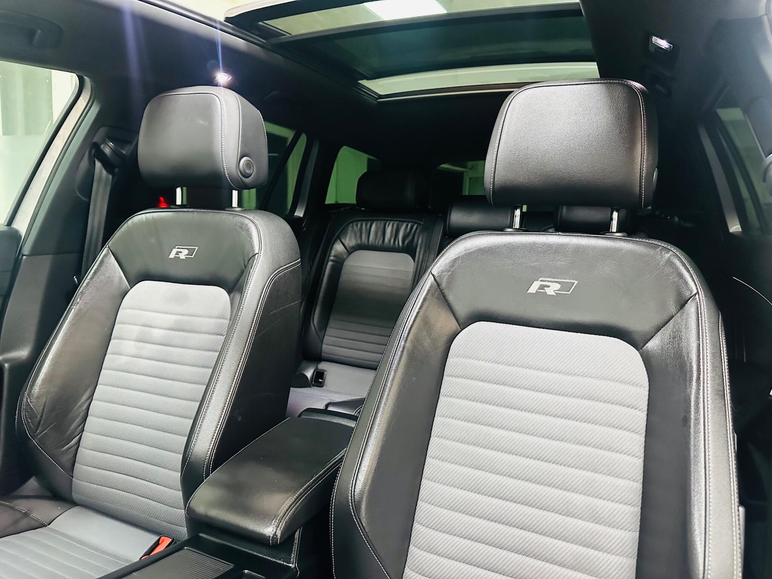 Used Volkswagen Passat 2017 for sale - 76742497: Photo 8