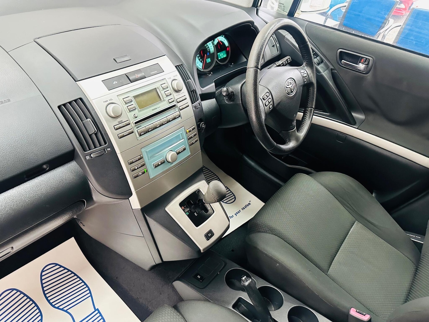 Used Toyota Corolla Verso 2007 for sale - 76988700: Photo 29