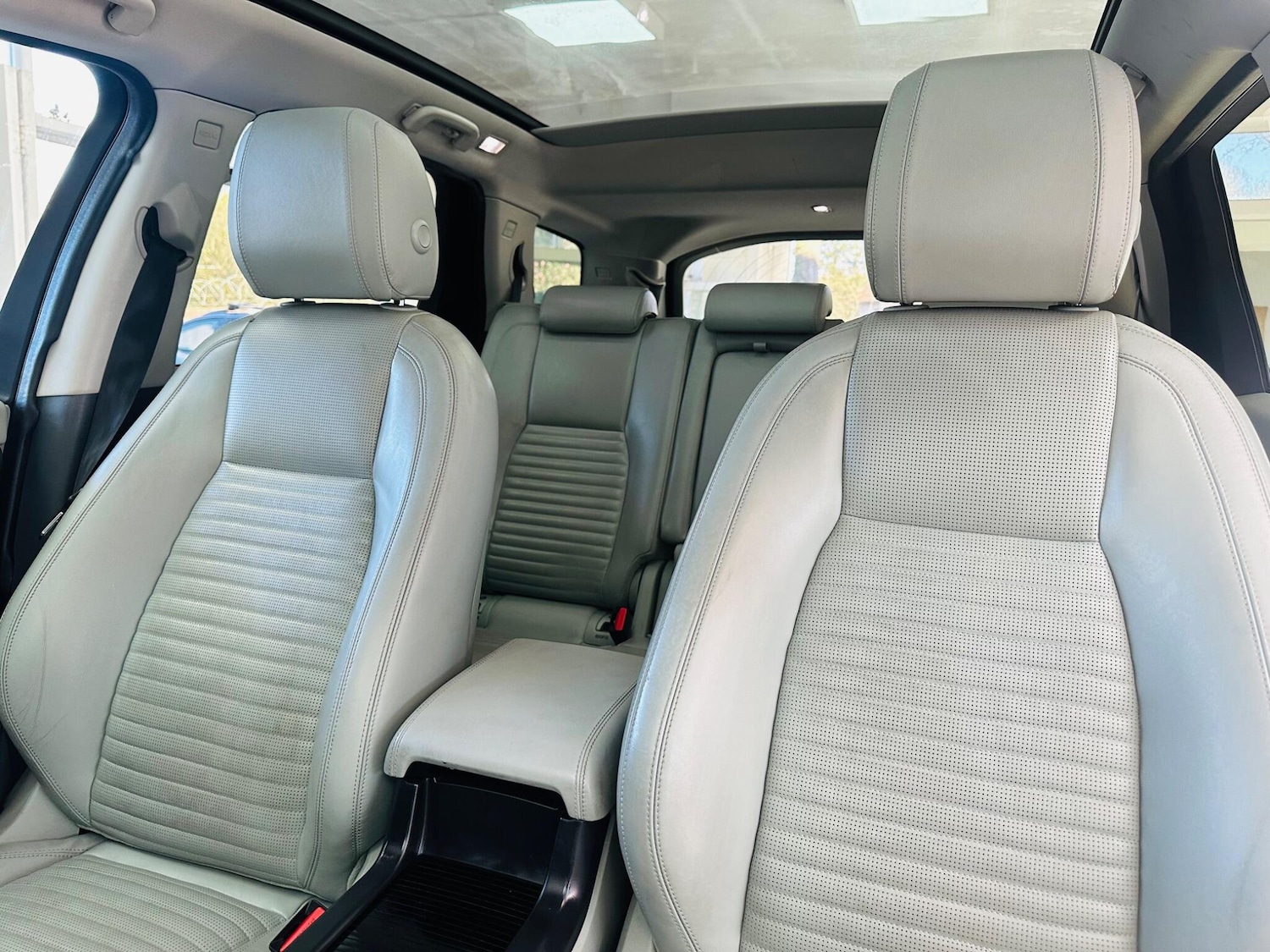 Used Land Rover Discovery Sport 2017 for sale - 77940590: Photo 10