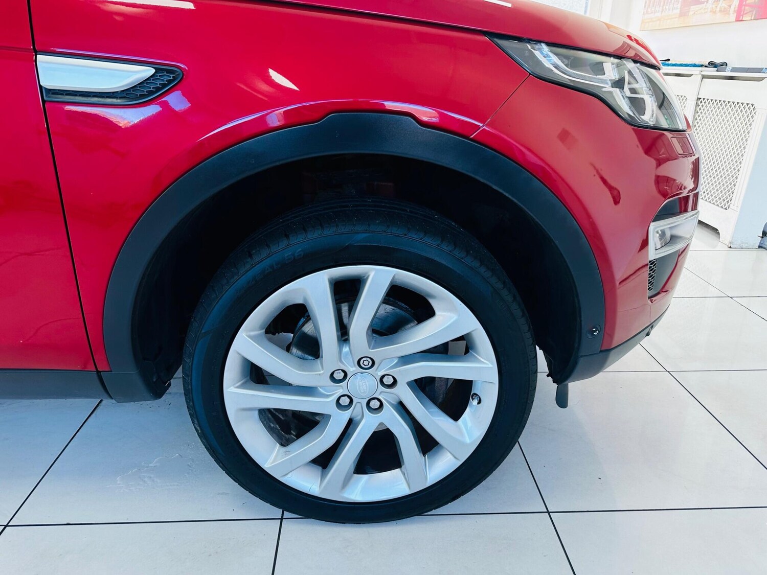 Used Land Rover Discovery Sport 2017 for sale - 77940590: Photo 15