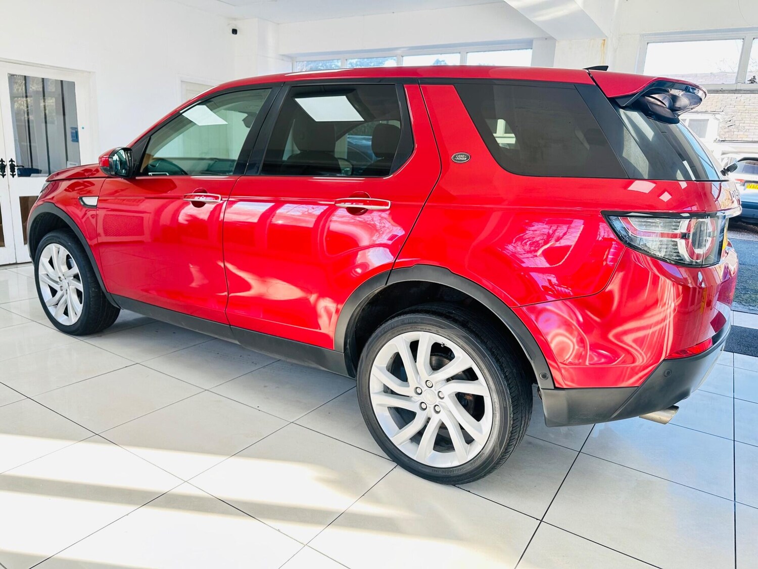Used Land Rover Discovery Sport 2017 for sale - 77940590: Photo 19