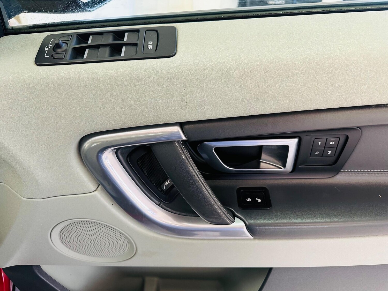 Used Land Rover Discovery Sport 2017 for sale - 77940590: Photo 22