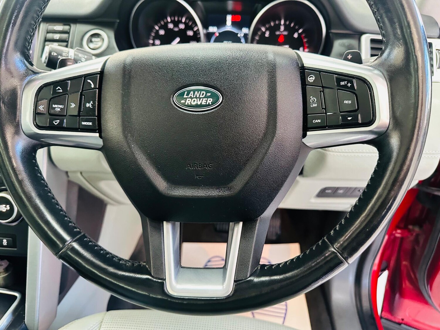 Used Land Rover Discovery Sport 2017 for sale - 77940590: Photo 27