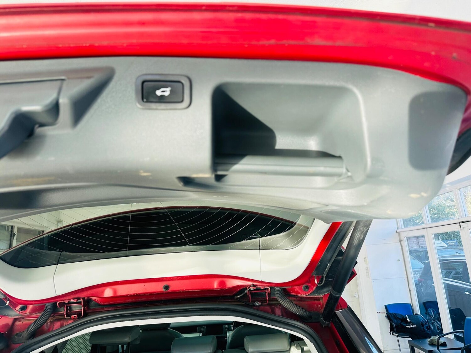 Used Land Rover Discovery Sport 2017 for sale - 77940590: Photo 45