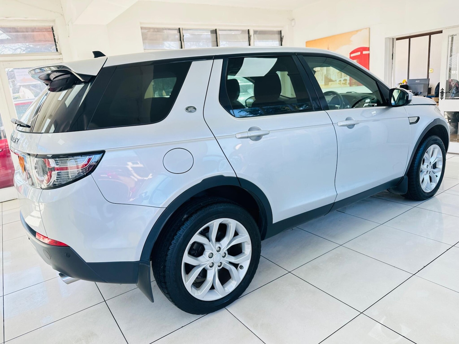 Used Land Rover Discovery Sport 2015 for sale - 78019378: Photo 10
