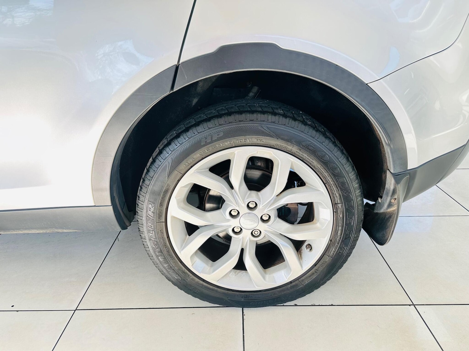 Used Land Rover Discovery Sport 2015 for sale - 78019378: Photo 18