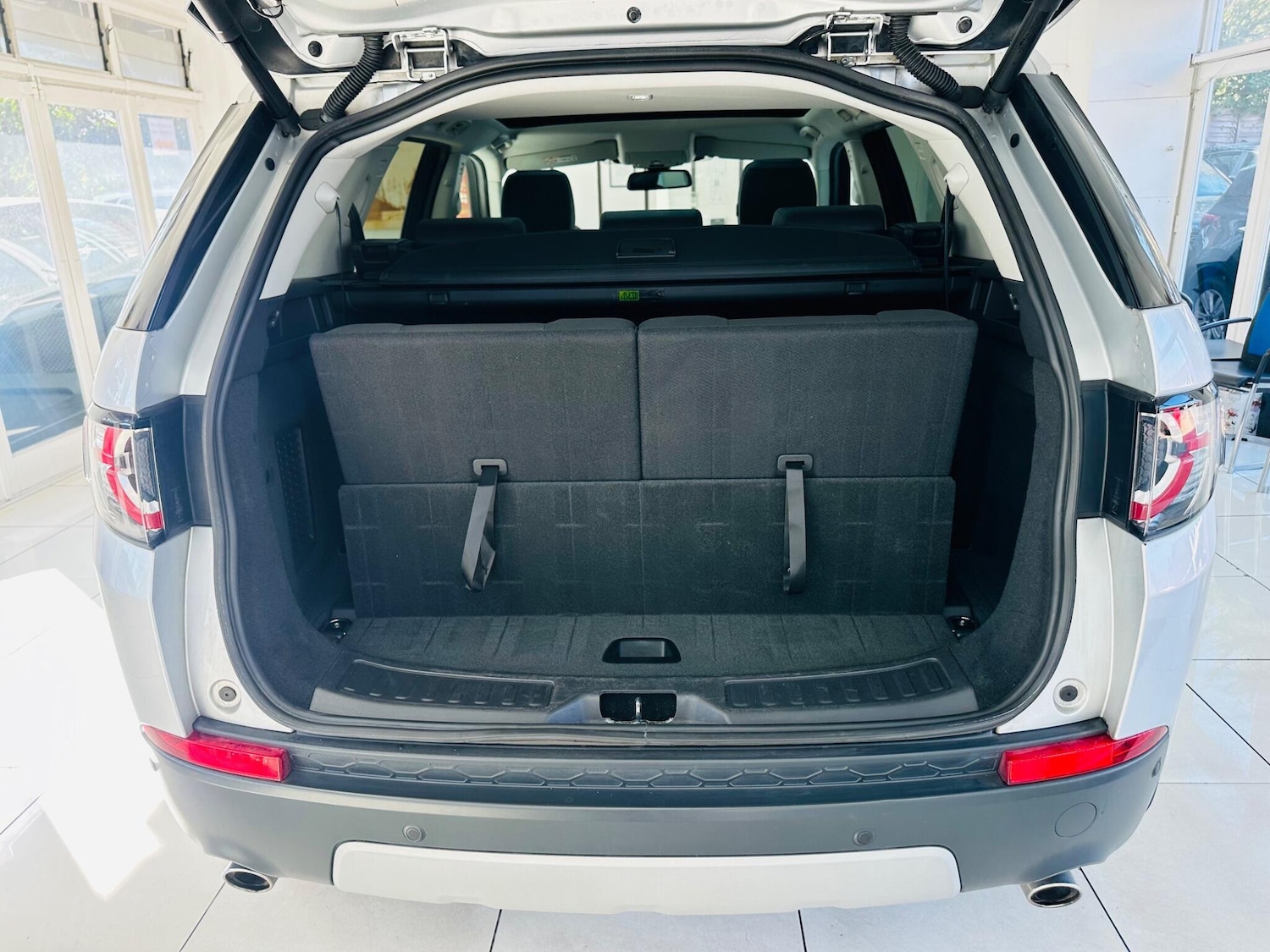 Used Land Rover Discovery Sport 2015 for sale - 78019378: Photo 19