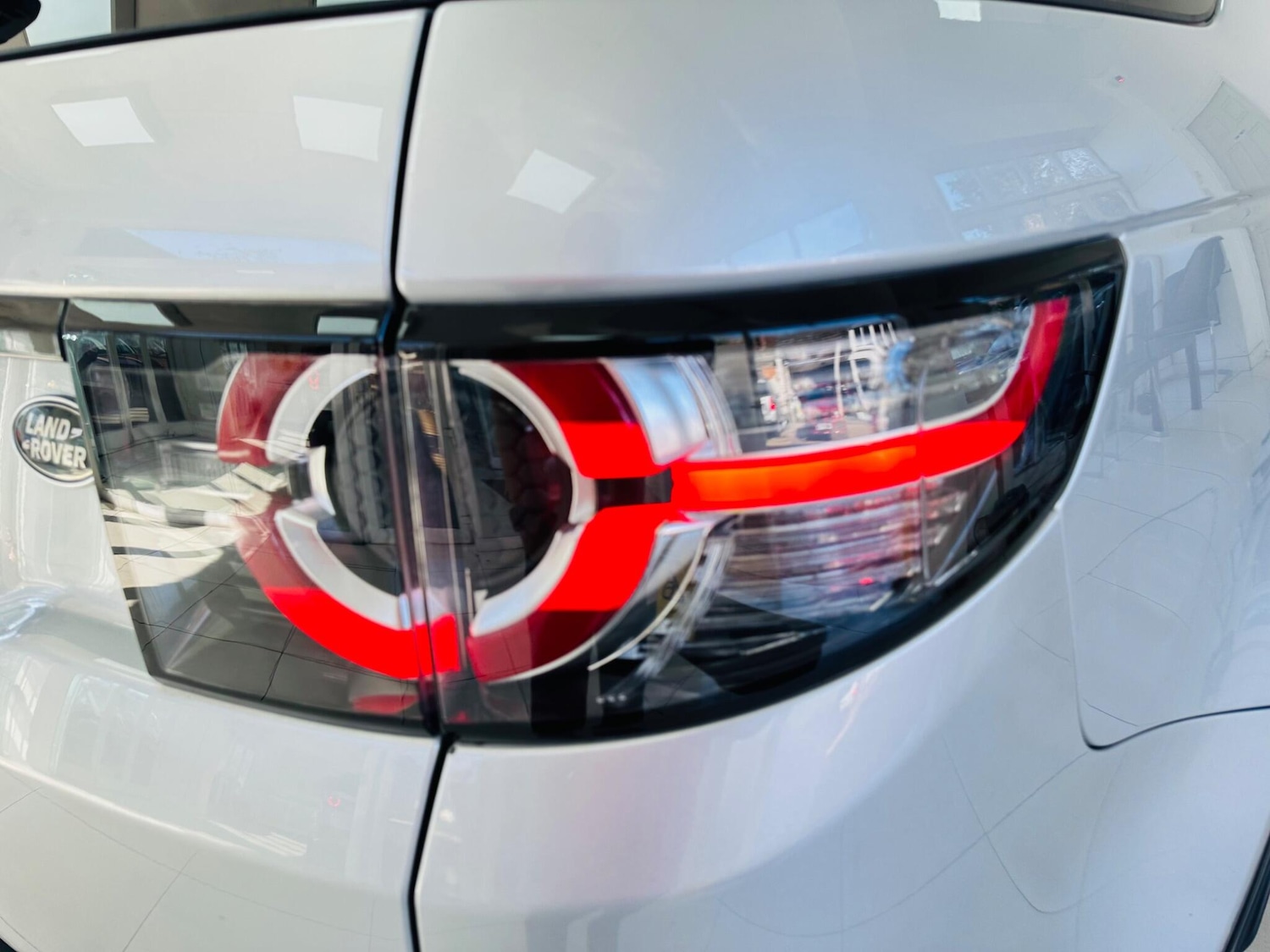 Used Land Rover Discovery Sport 2015 for sale - 78019378: Photo 27