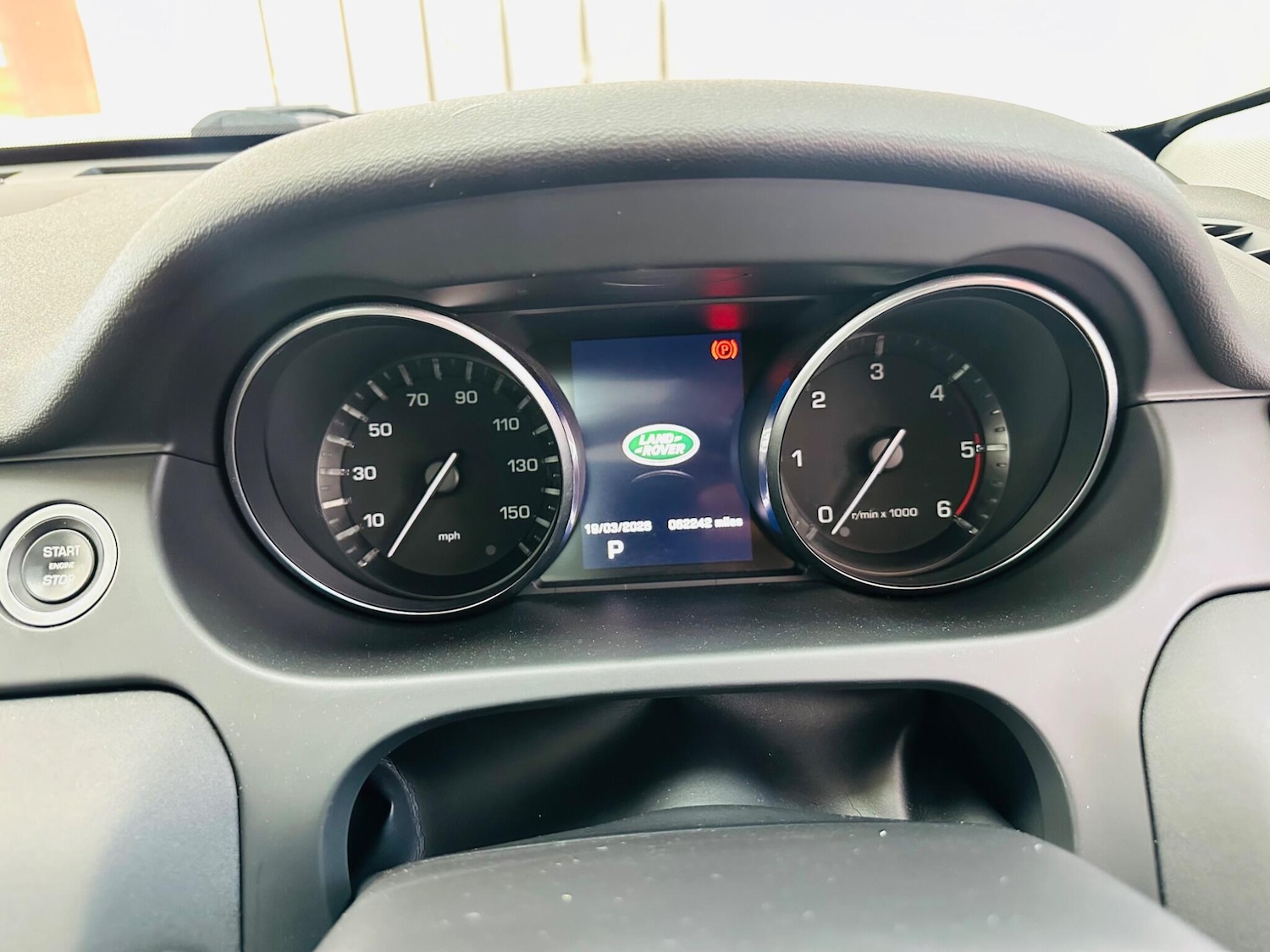 Used Land Rover Discovery Sport 2015 for sale - 78019378: Photo 28