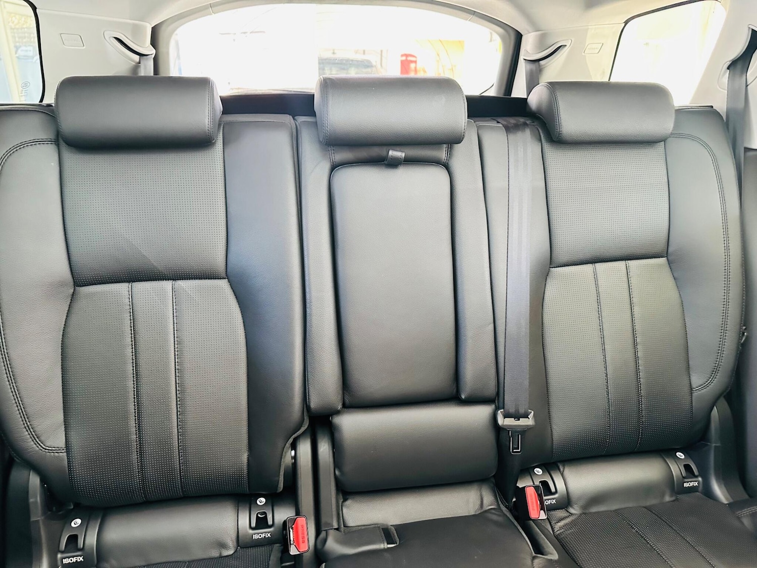 Used Land Rover Discovery Sport 2015 for sale - 78019378: Photo 32