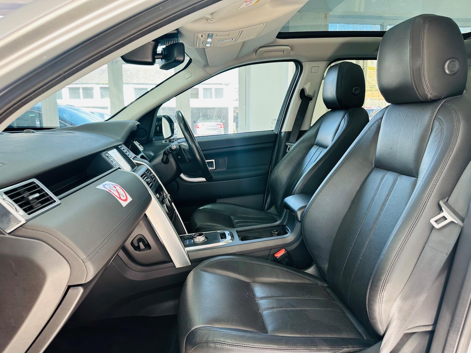 Used Land Rover Discovery Sport 2015 for sale - 78019378: Photo 44