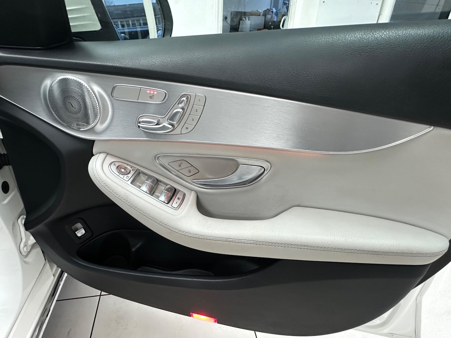 Used Mercedes-Benz C Class 2016 for sale - 77550422: Photo 25