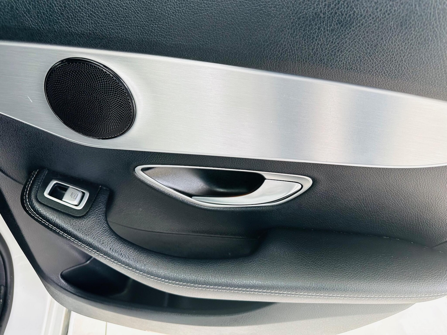 Used Mercedes-Benz C Class for sale - 77632923: Photo 52