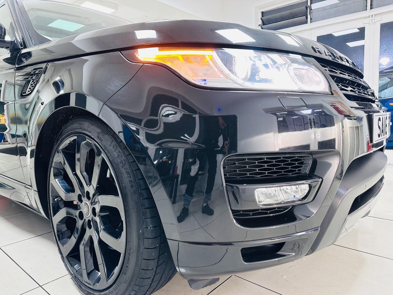 Used Land Rover Range Rover Sport 2016 for sale - 77722653: Photo 15