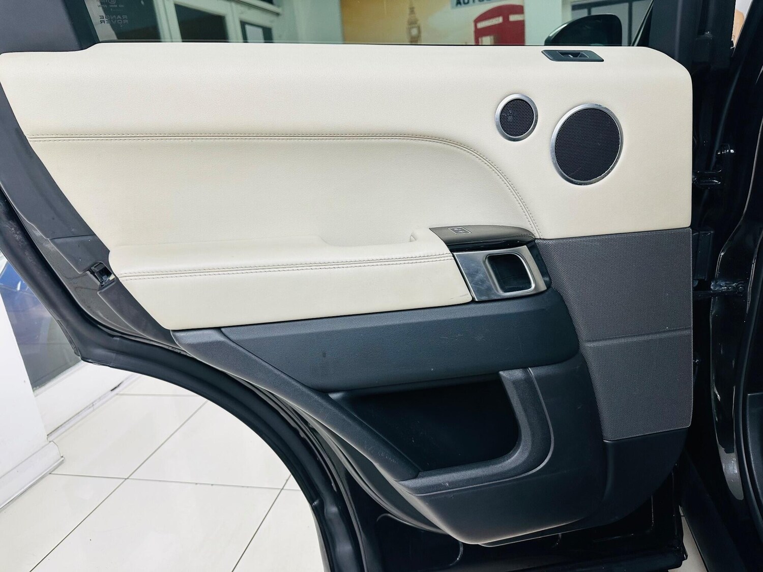 Used Land Rover Range Rover Sport 2016 for sale - 77722653: Photo 37