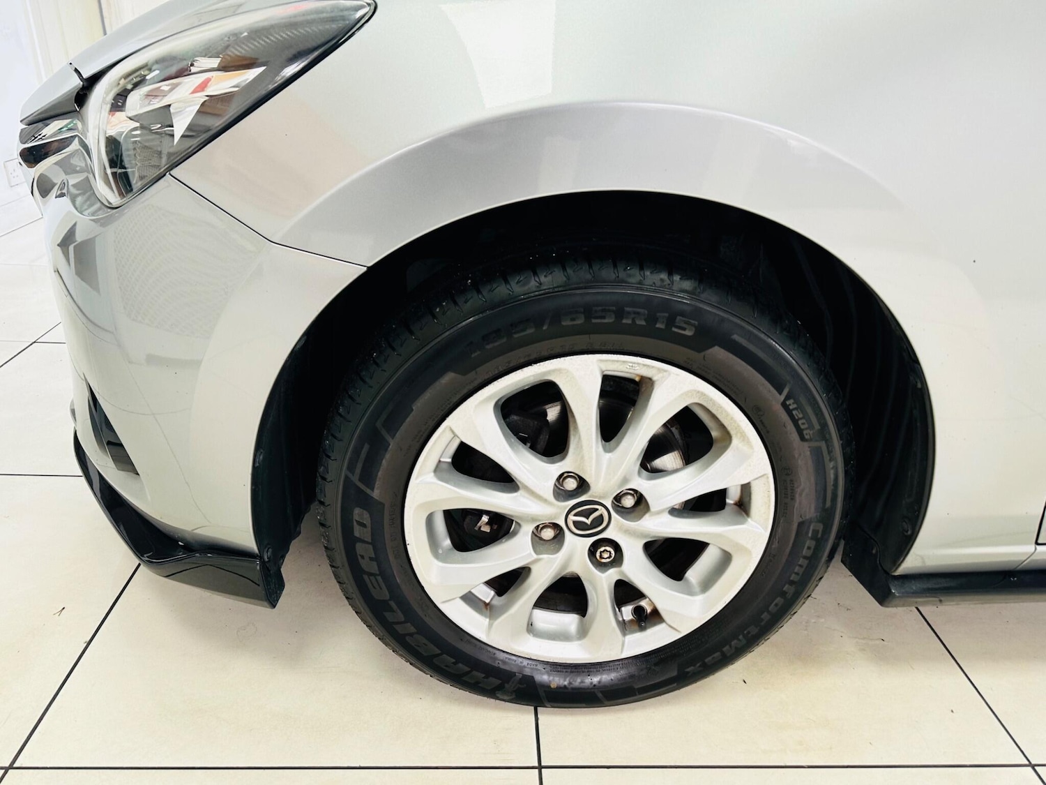 Used Mazda Mazda2 2015 for sale - 76472443: Photo 12