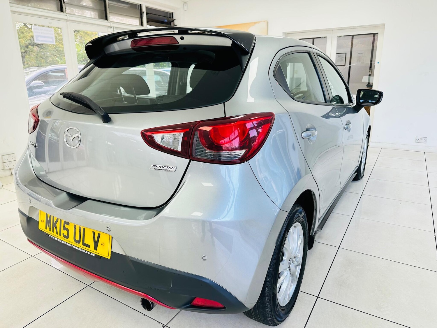 Used Mazda Mazda2 2015 for sale - 76472443: Photo 25