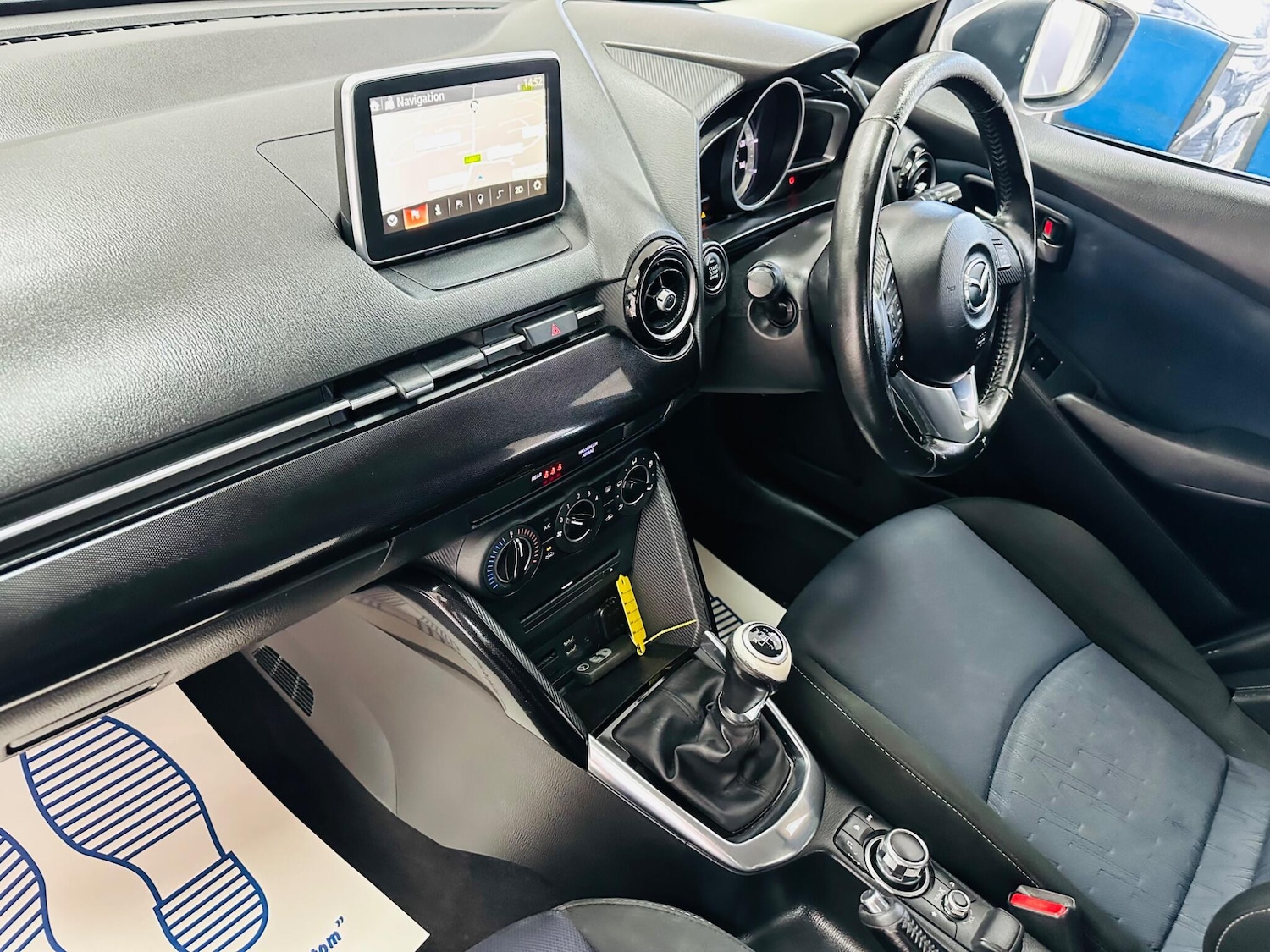 Used Mazda Mazda2 2015 for sale - 76472443: Photo 30