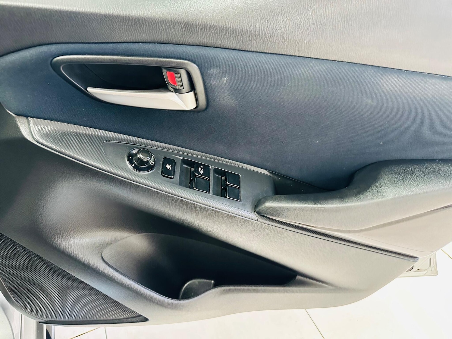 Used Mazda Mazda2 2015 for sale - 76472443: Photo 43