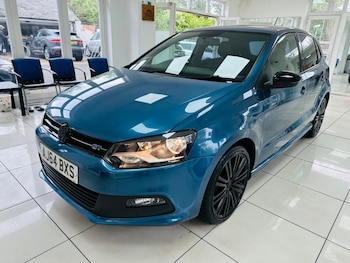 Used Volkswagen Polo 2015 for sale - 78481632: Photo