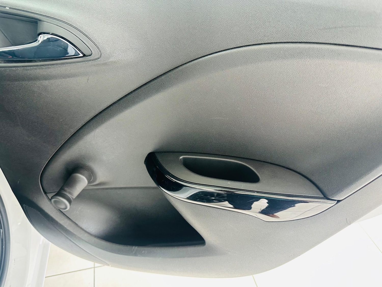 Used Vauxhall Corsa 2018 for sale - 76990281: Photo 45