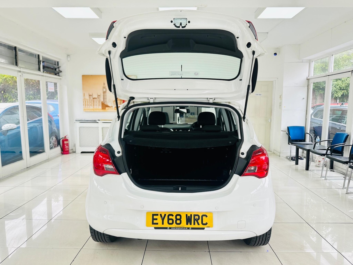 Used Vauxhall Corsa 2018 for sale - 76990281: Photo 7