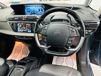 Used Citroen Grand C4 Picasso 2015 for sale - 77597653: Photo