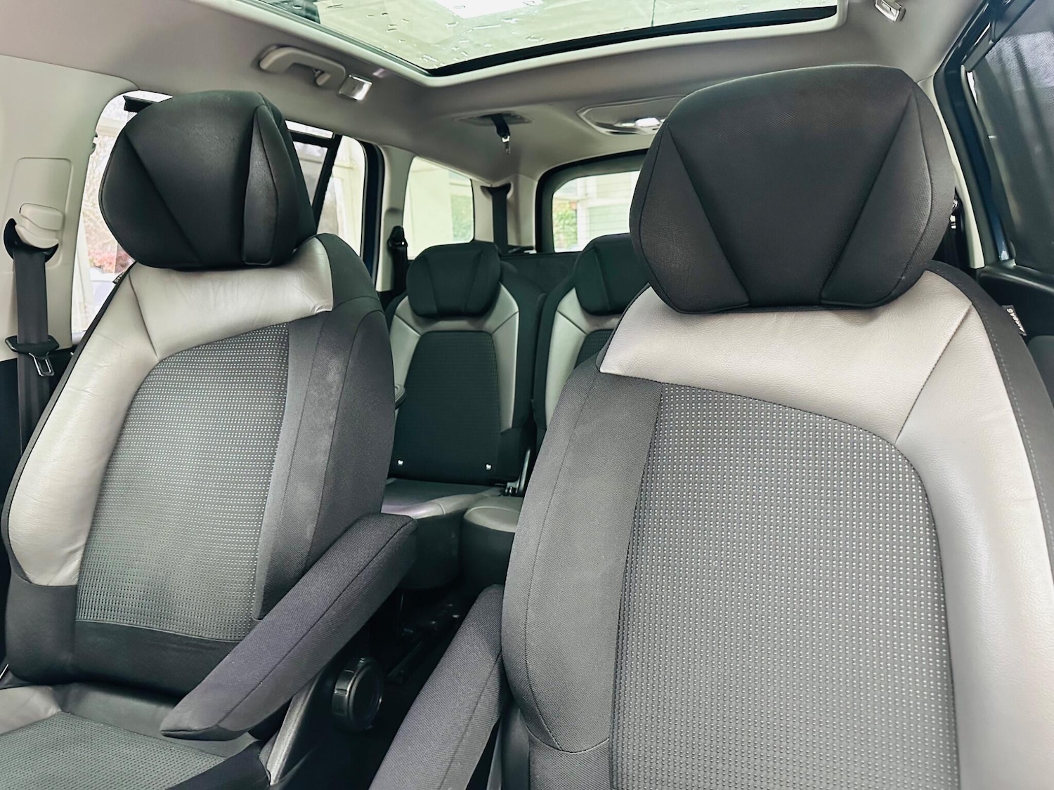 Used Citroen Grand C4 Picasso 2015 for sale - 77597653: Photo 9