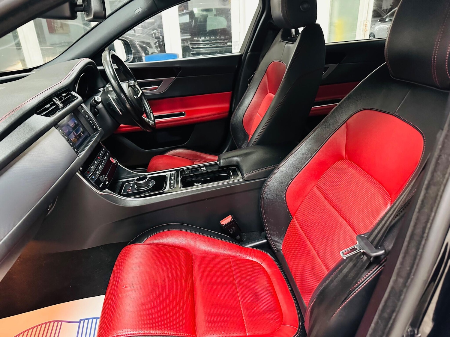 Used Jaguar XF 2018 for sale - 77537517: Photo 19