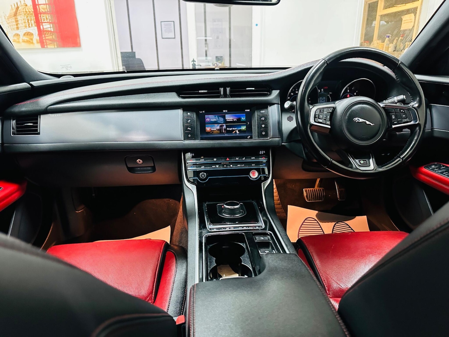 Used Jaguar XF 2018 for sale - 77537517: Photo 23