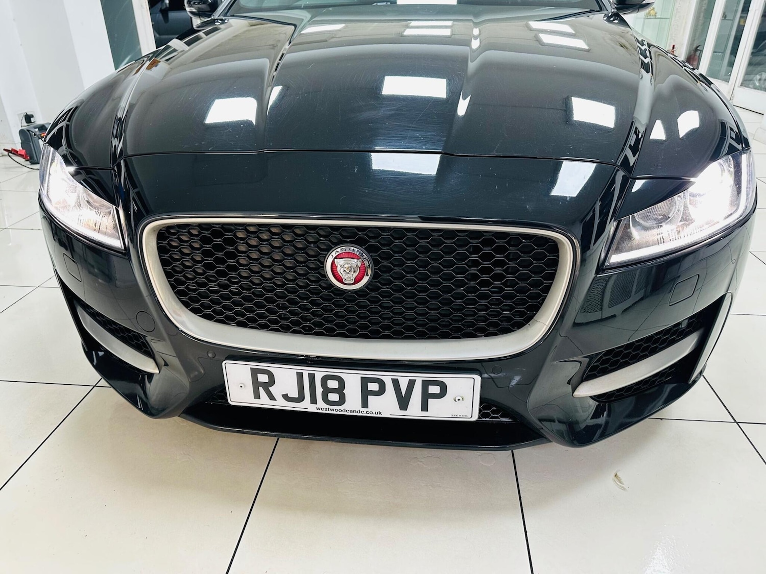 Used Jaguar XF 2018 for sale - 77537517: Photo 29